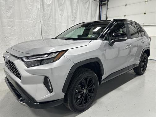 2024 Toyota RAV4 Hybrid SE