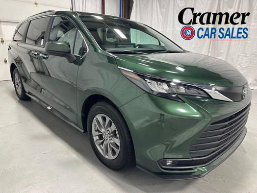 Cypress 2026 Toyota Sienna XLE