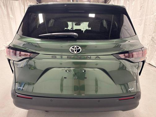 Cypress 2026 Toyota Sienna XLE