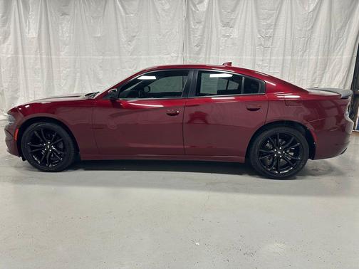2018 Dodge Charger SXT Plus