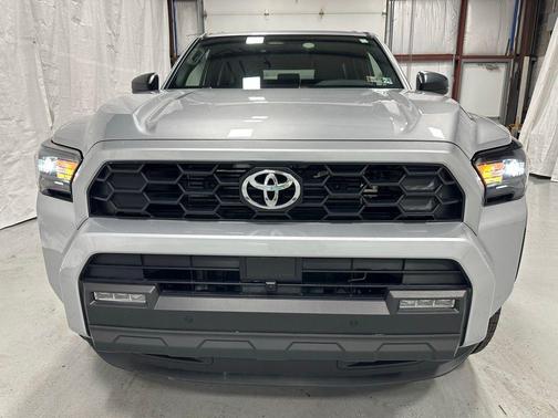 2025 Toyota 4Runner TRD Off Road