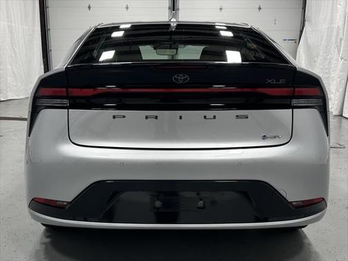 2024 Toyota Prius XLE
