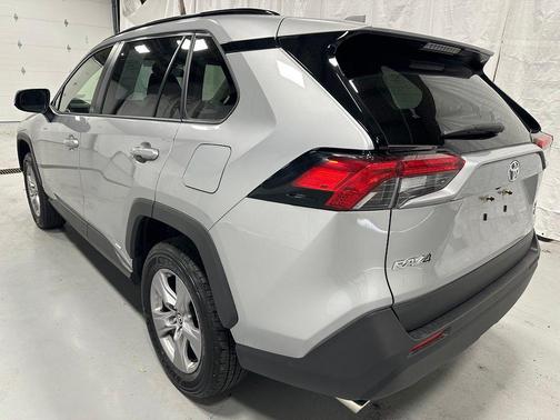 Silver Sky Metallic 2025 Toyota RAV4 Hybrid XLE