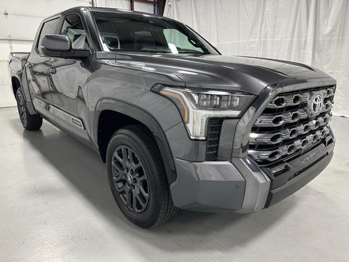 2025 Toyota Tundra Platinum