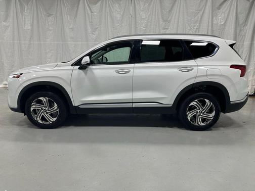 Quartz White 2022 Hyundai SANTA FE SEL 2.4