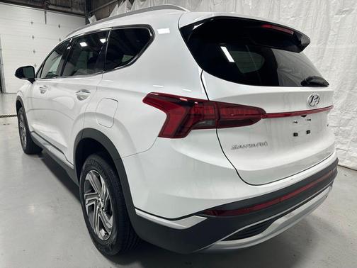 Quartz White 2022 Hyundai SANTA FE SEL 2.4