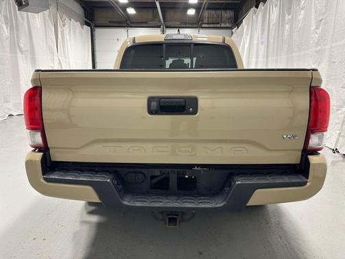 2016 Toyota Tacoma TRD Sport