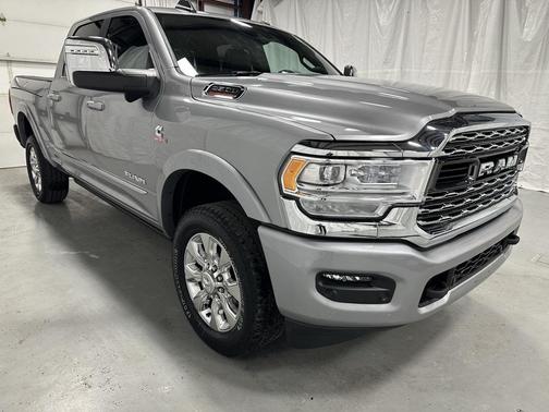 2024 RAM 2500 Limited Crew Cab 4x4 6'4' Box