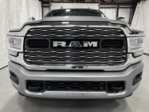 2024 RAM 2500 Limited Crew Cab 4x4 6'4' Box