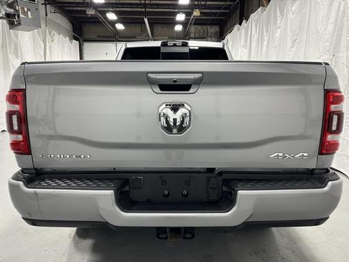 2024 RAM 2500 Limited Crew Cab 4x4 6'4' Box