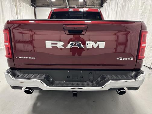 2025 RAM 1500 Limited