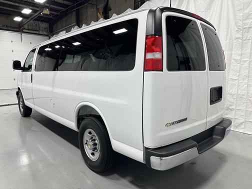 2025 Chevrolet Express 3500 RWD 3500 Extended Wheelbase LT