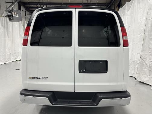 2025 Chevrolet Express 3500 RWD 3500 Extended Wheelbase LT