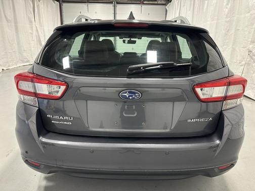 2018 Subaru Impreza 2.0i Limited