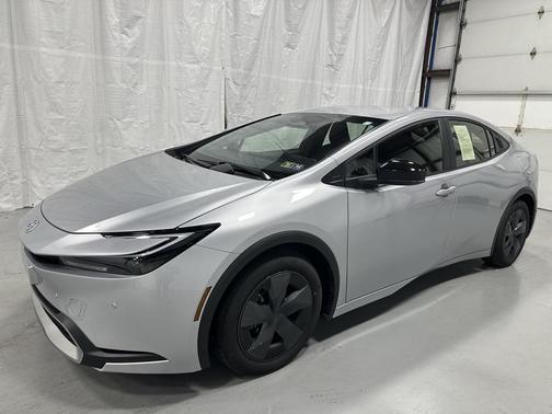 2024 Toyota Prius Prime SE