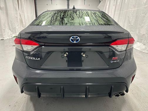 2025 Toyota Corolla Hybrid SE