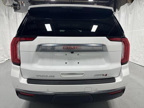 2024 GMC Yukon 4WD AT4