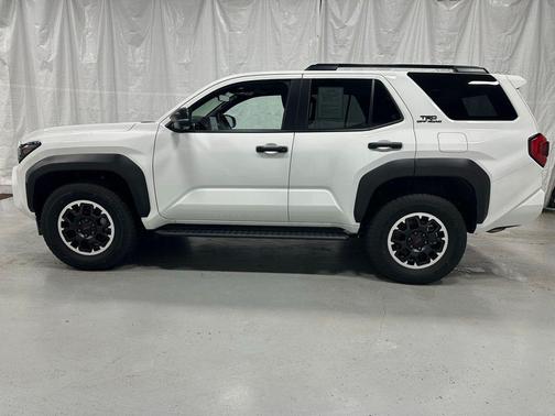 2025 Toyota 4Runner TRD Off Road Premium
