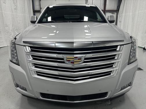 2018 Cadillac Escalade ESV Platinum