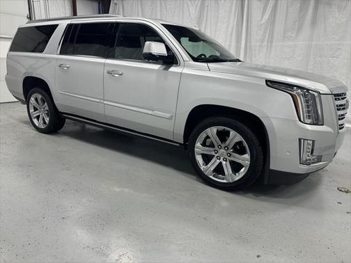 2018 Cadillac Escalade ESV Platinum