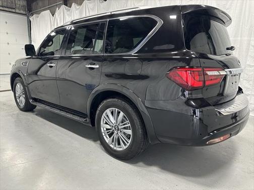 2018 INFINITI QX80 Base