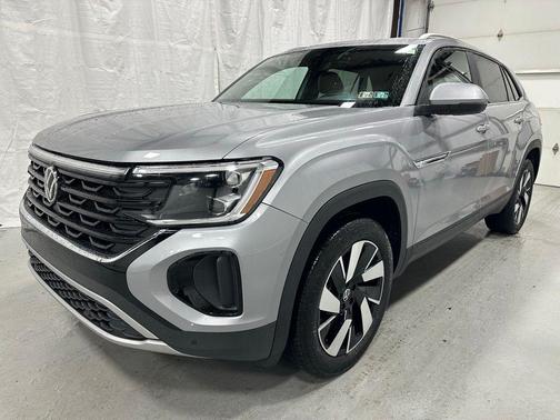 2025 Volkswagen Atlas Cross Sport 2.0T SE w/Technology 4MOTION