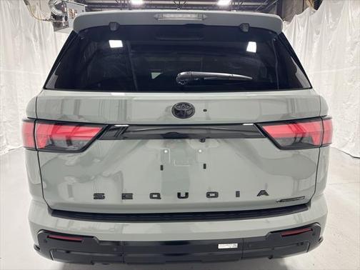 2025 Toyota Sequoia Platinum