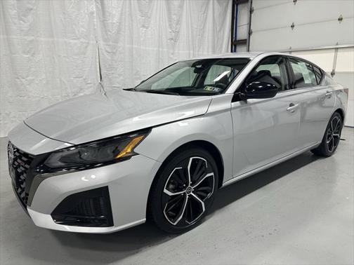 2024 Nissan Altima SR FWD