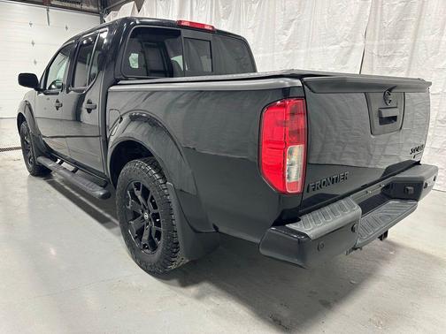 2021 Nissan Frontier SV