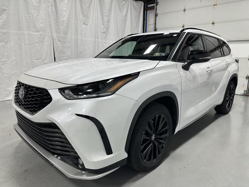2025 Toyota Highlander XSE