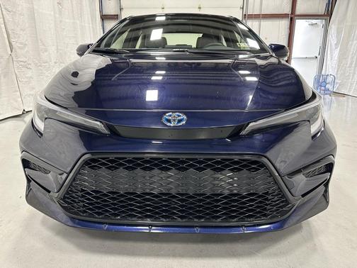 2025 Toyota Corolla Hybrid SE