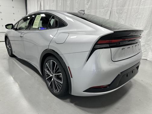2024 Toyota Prius XLE