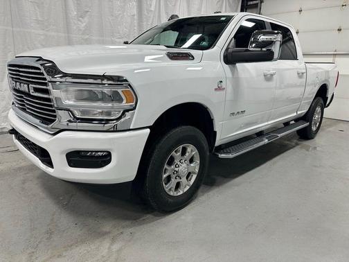 2024 RAM 2500 Laramie Crew Cab 4x4 6'4' Box