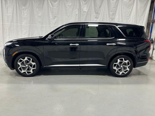 Becketts Black 2021 Hyundai PALISADE Calligraphy