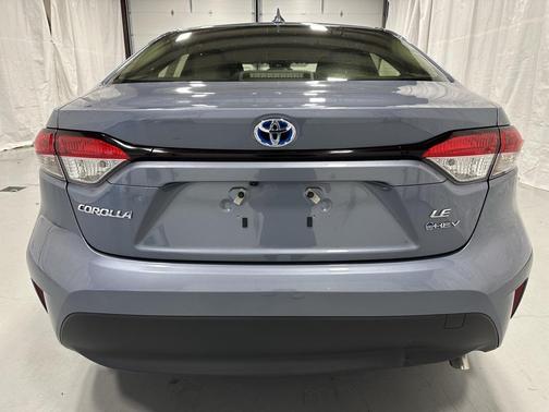 2025 Toyota Corolla Hybrid LE