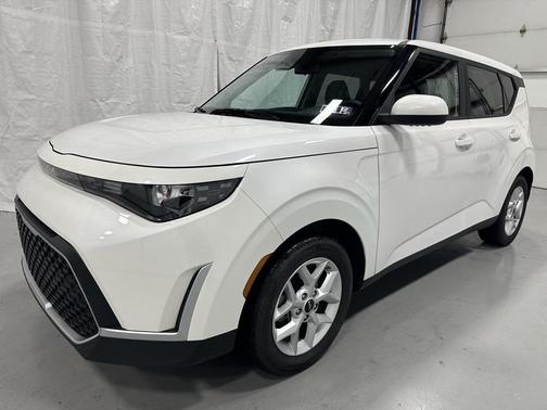 2024 Kia Soul LX