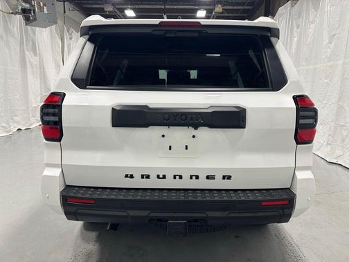 2025 Toyota 4Runner TRD Off Road