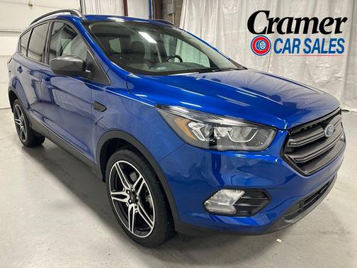Lightning Blue Metallic 2019 Ford Escape SEL