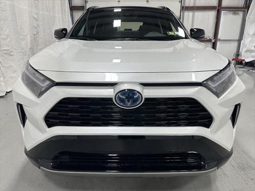 2024 Toyota RAV4 Hybrid SE