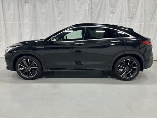 2022 INFINITI QX55 ESSENTIAL
