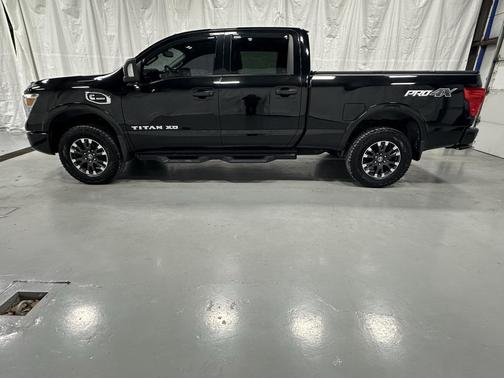 2017 Nissan Titan XD PRO-4X