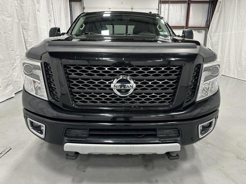2017 Nissan Titan XD PRO-4X