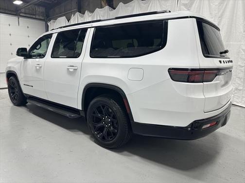 2024 Jeep Wagoneer L Series II Carbide 4x4