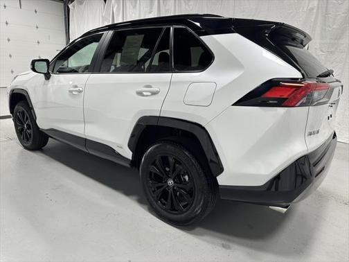 2024 Toyota RAV4 Hybrid SE