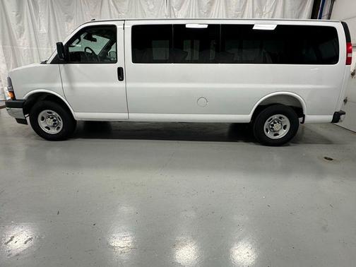 2025 Chevrolet Express 3500 RWD 3500 Extended Wheelbase LT