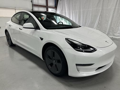 2023 Tesla Model 3 Standard Range