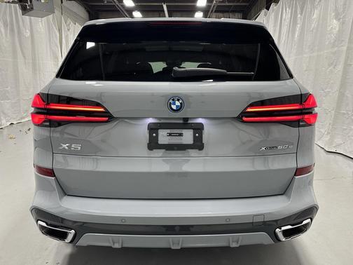 2026 BMW X5 PHEV xDrive50e