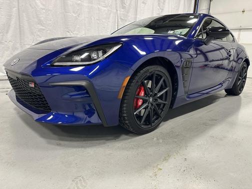 2025 Toyota GR86 Base