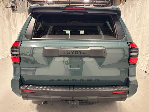 Everest 2025 Toyota 4Runner TRD Off Road