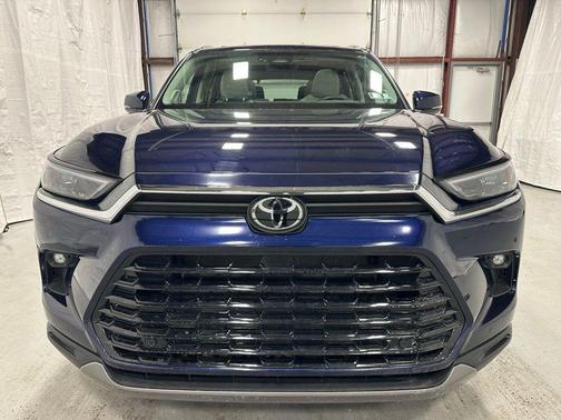 2025 Toyota Grand Highlander Limited